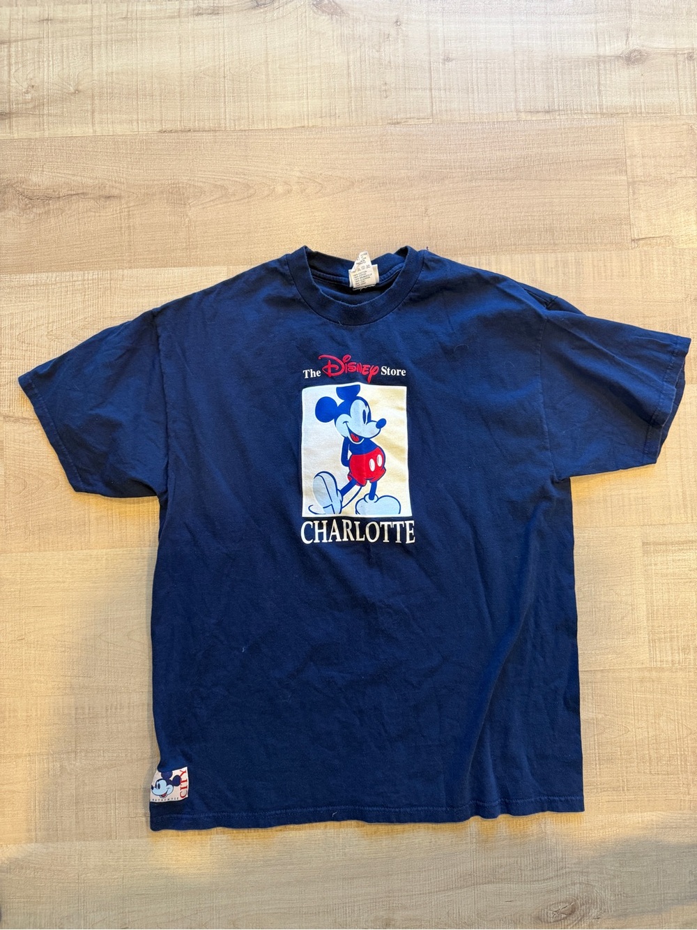 Vintage 90s Disney Store Mickey Mouse Charlotte T-Shirt USA Graphic Tee